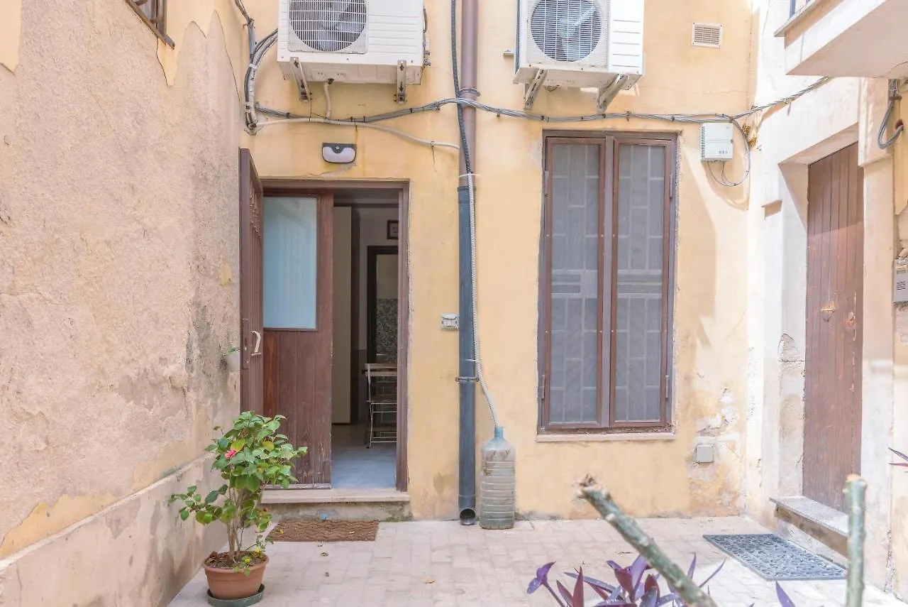 Casatintori Apartment Syracuse Italy